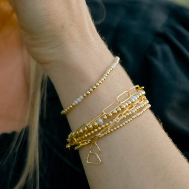 12 Pearl Dot Stretch Bracelet